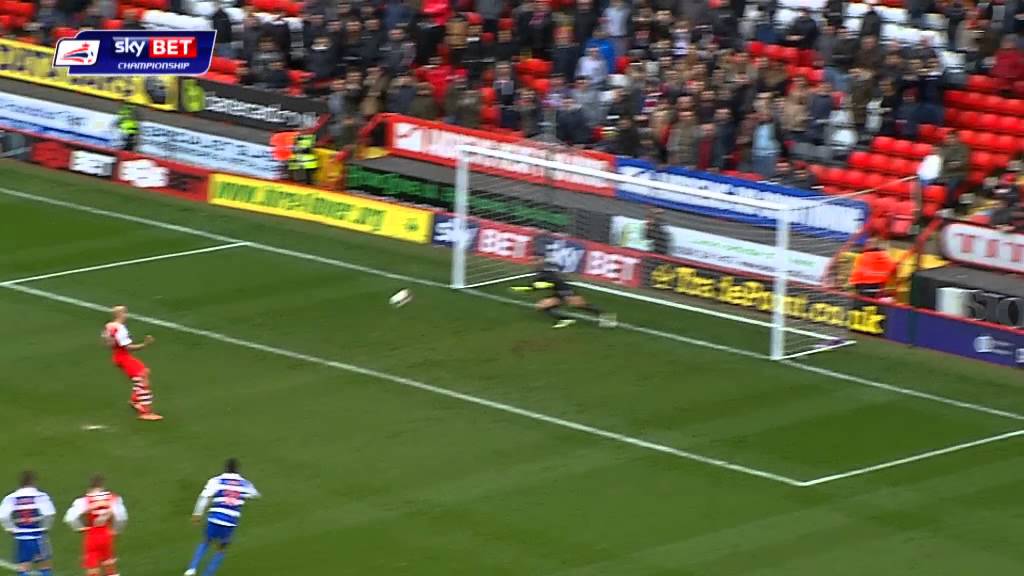 Charlton 3-2 Reading - Sky Bet Championship - Season 2014-15 football score