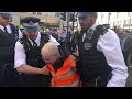 JUST STOP OIL PROTESTERS ARRESTED - PICCADILLY CIRCUS BLOCKED