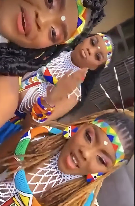 Zulu queens in traditional dress #zuluqeen #zuluculture #proudlyafrican