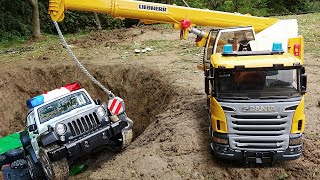 Excavator Crane Truck Rescue Cars Toys for Children 포크레인 경찰차 구출 놀이 by Toy For Kids [토이포키즈] 300,567 views 1 year ago 4 minutes, 11 seconds