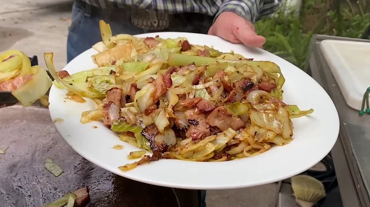 Flip Pallot's Southern Smothered Cabbage - @FIREDISC Style