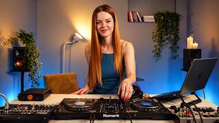 Soft House for a Good Mood 2026 | Girl DJ Set, Cozy Home Music & Light Grooves screenshot 5