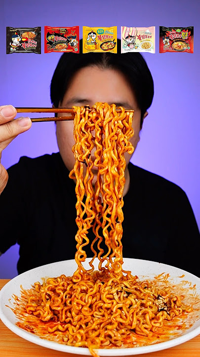 MAKAN BERBAGAI VARIAN MIE SAMYANG