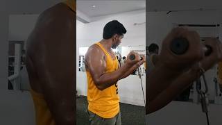 Banna ki tamanna #gym 🏋️#bodybuilding #gymmotiuationoideo bicep Hard work #shorts