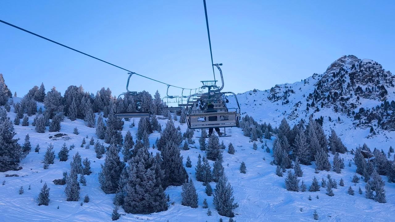 ESQUIANDO EN LA ESTACIÓN DE FORMIGAL