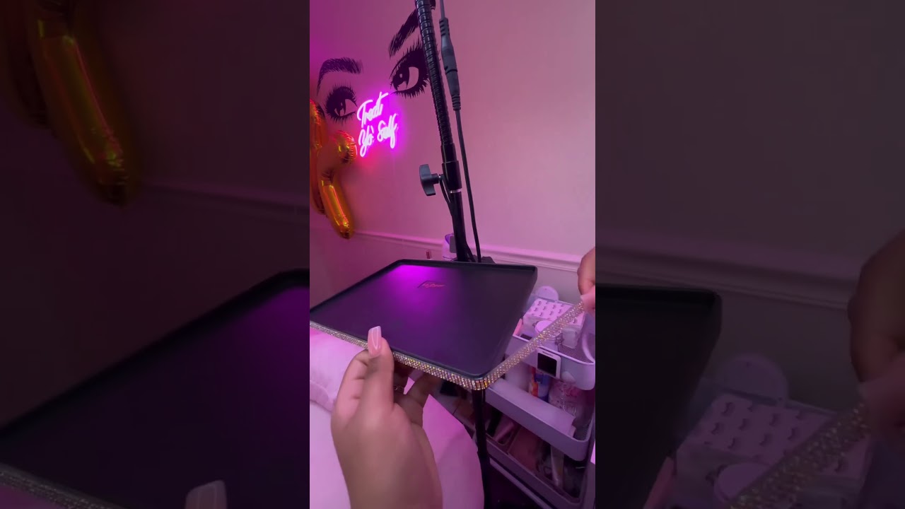 Amazon find for my lash room💓 