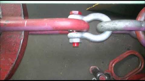 Destructive test of 12 tonne Straightpoint Load Shackle
