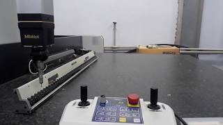 CMM Coordinate Measuring Machine - Smart machines - Check accuracy for Y axis
