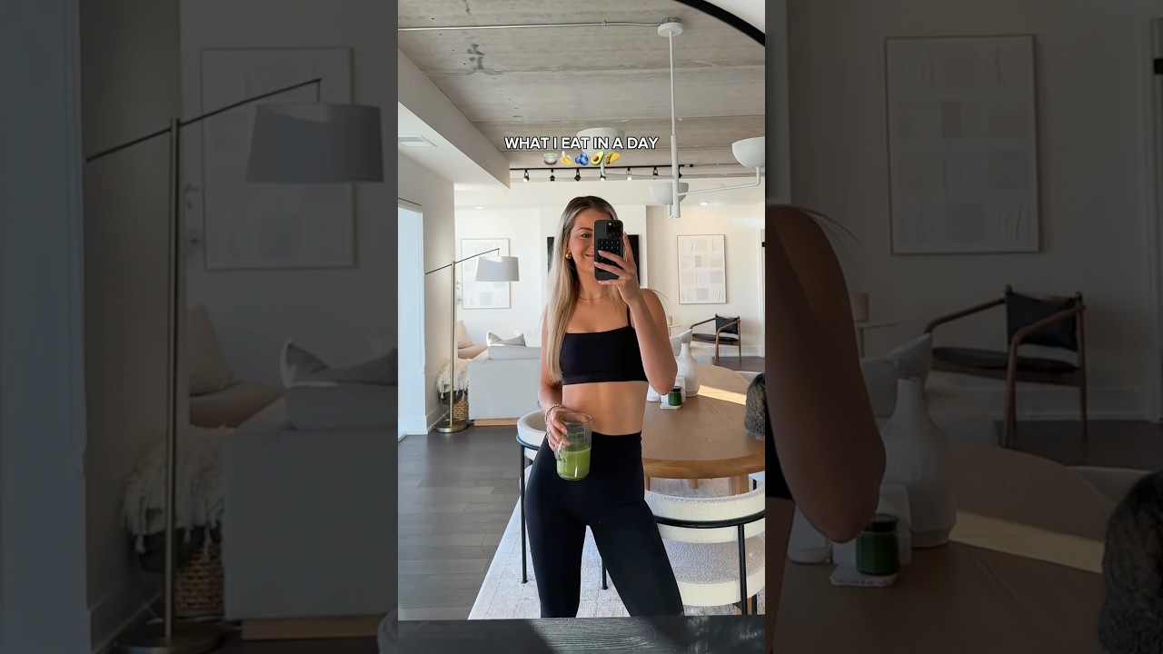 ЧТО Я ЕМ В ДЕНЬ 🍵🍌🫐 