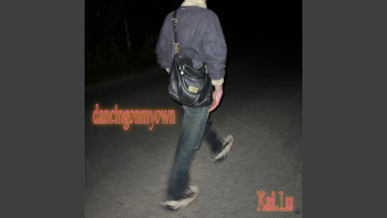Guarda dancingonmyown su YouTube Guarda dancingonmyown su YouTube