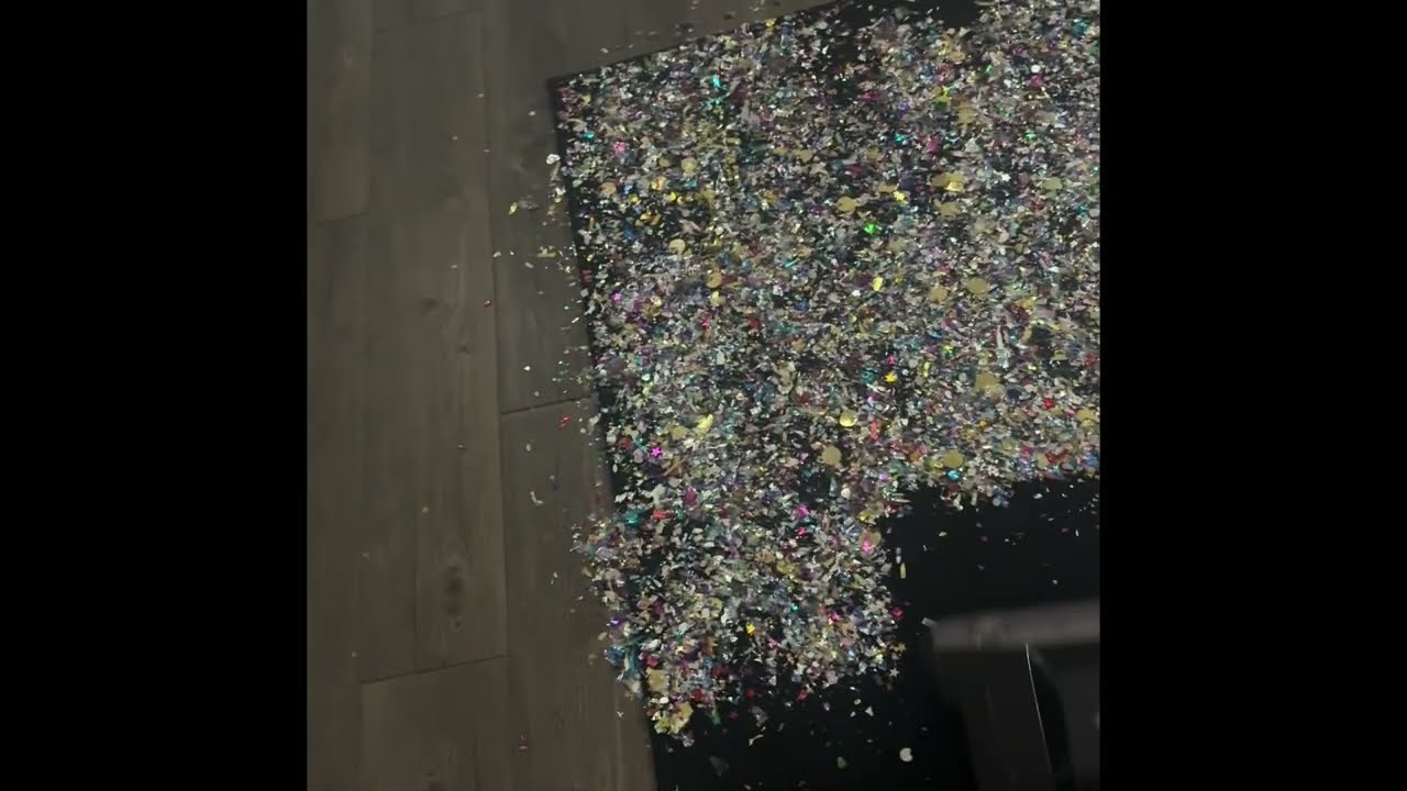Mini mess test with shiny mix 2.0 #asmrvacuuming #satisfying #asmr #fyp #messtest 