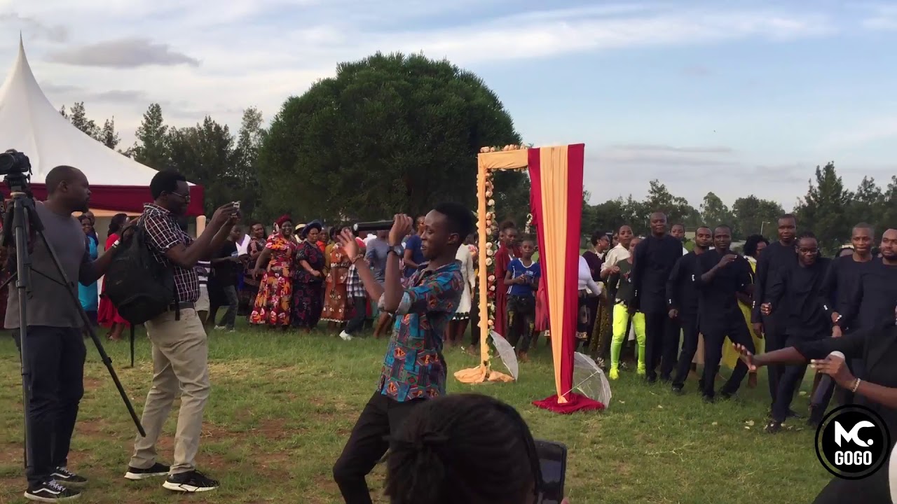 The Kin Mc The Best wedding MC (the King Mc) - YouTube