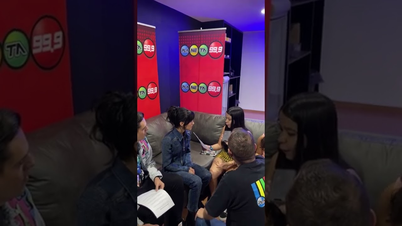 Corresponsal Planeta con Aitana | Planeta 99.9 FM GDL