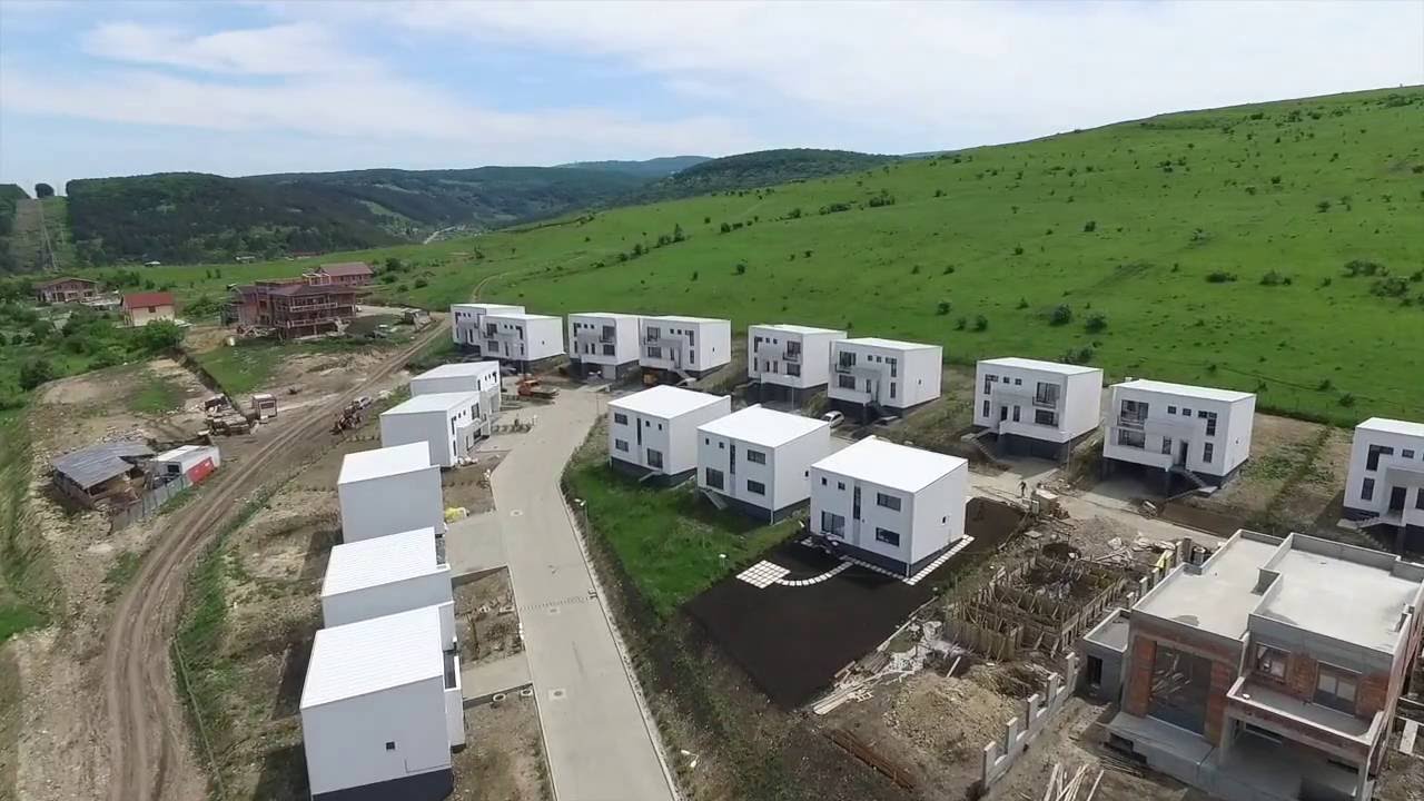 White House residence Floresti - YouTube