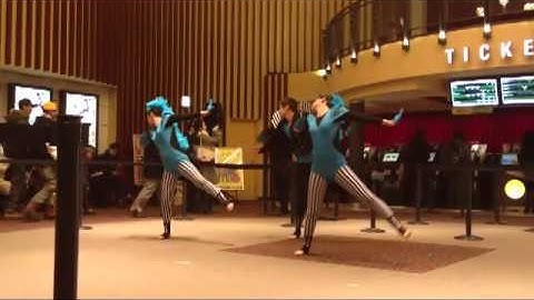 『ストリートダンス/TOP OF UK』　生ダンス予告＠新宿バルト9 (3/5)