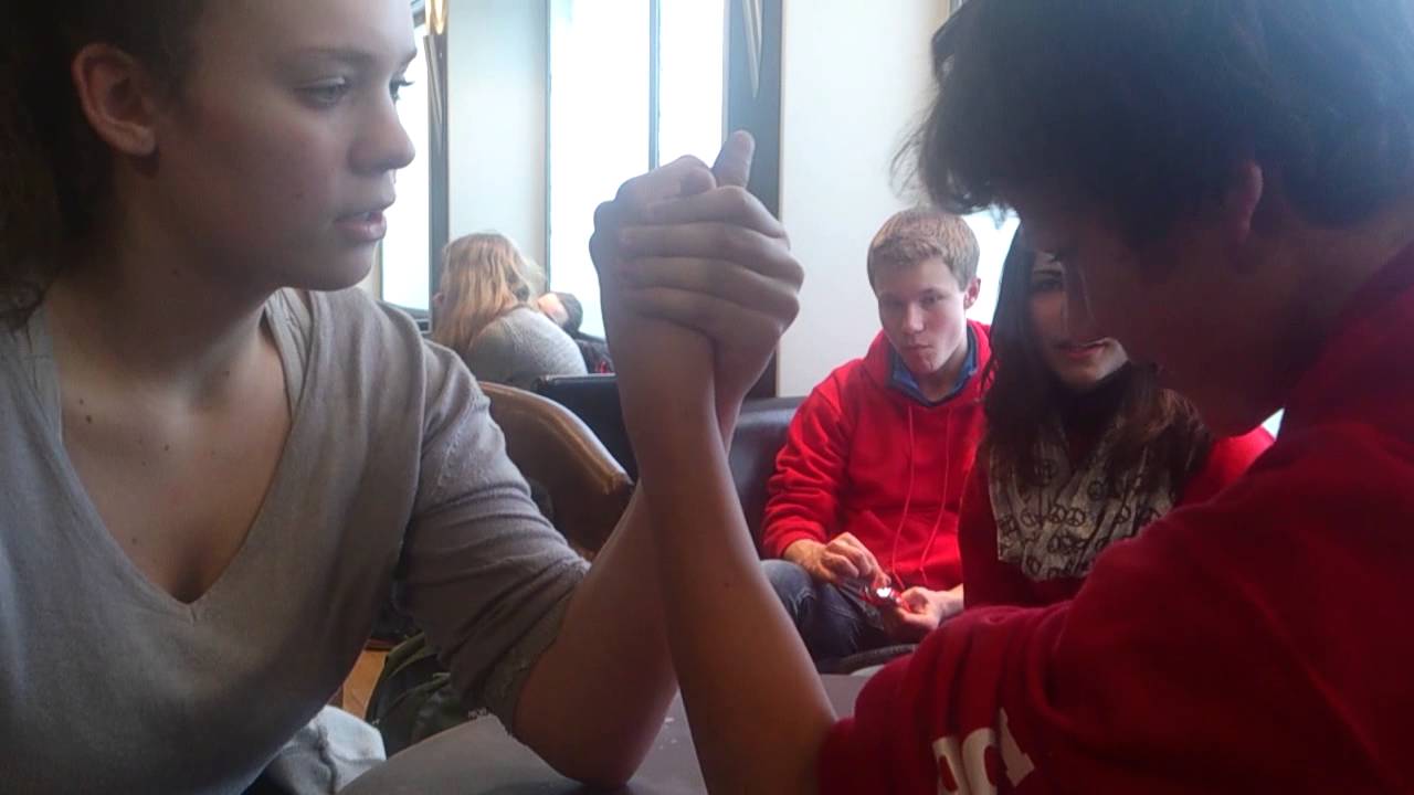 Bras de fer (4) YouTube