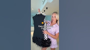 Easy Halloween Costumes you probably have at home! #halloweencostume #halloweeninspo