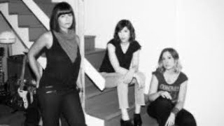 Sleater Kinney- Hot Rock