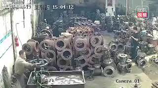Liveleak Com Worker Gets Shower With Liquid Metal