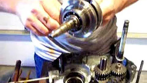 PT 3 HONDA CT70 Z50 CRF XR 50 70 ENGINE DISASSEMBLY SPLIT THE CASES