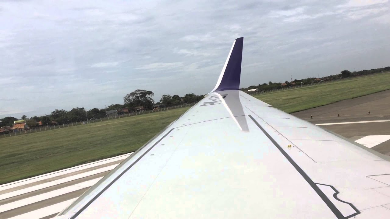 Batik Air Boeing 737-800 Take Off Soekarno Hatta Jakarta - YouTube
