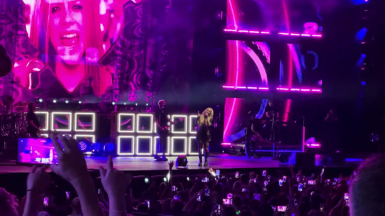 Avril Lavigne: Greatest Hits Tour at Jiffy Lube Live, August 31, 2024