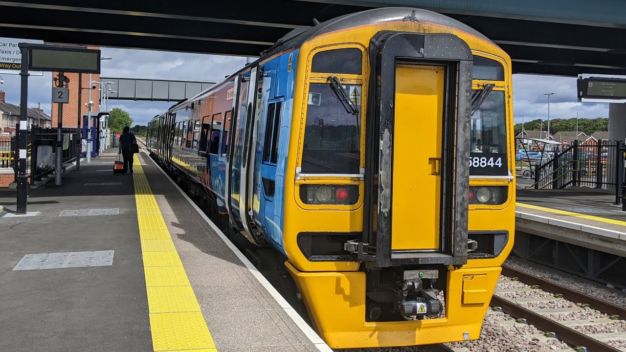 Train Journey | Northern Trains LTD Class 158844.
