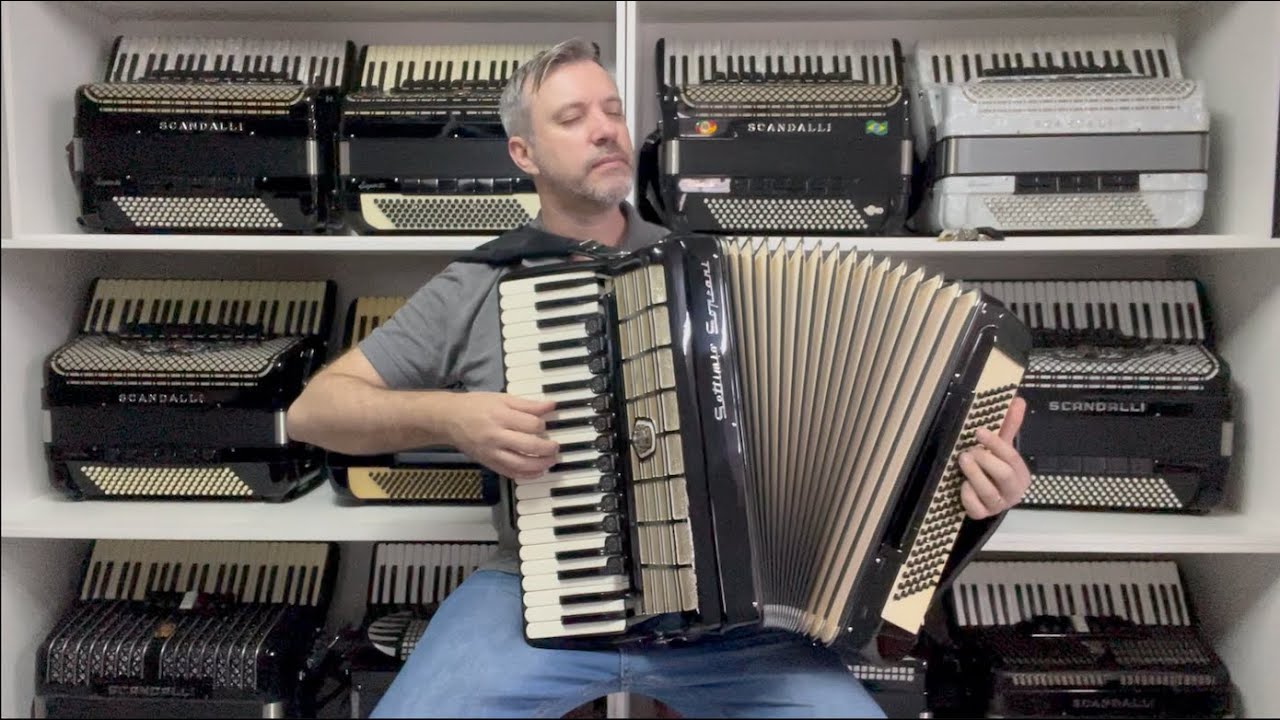 Acordeon Settimio Soprani - Quarta Oitav. 10.9 kg - 13/6 Reg. - 48