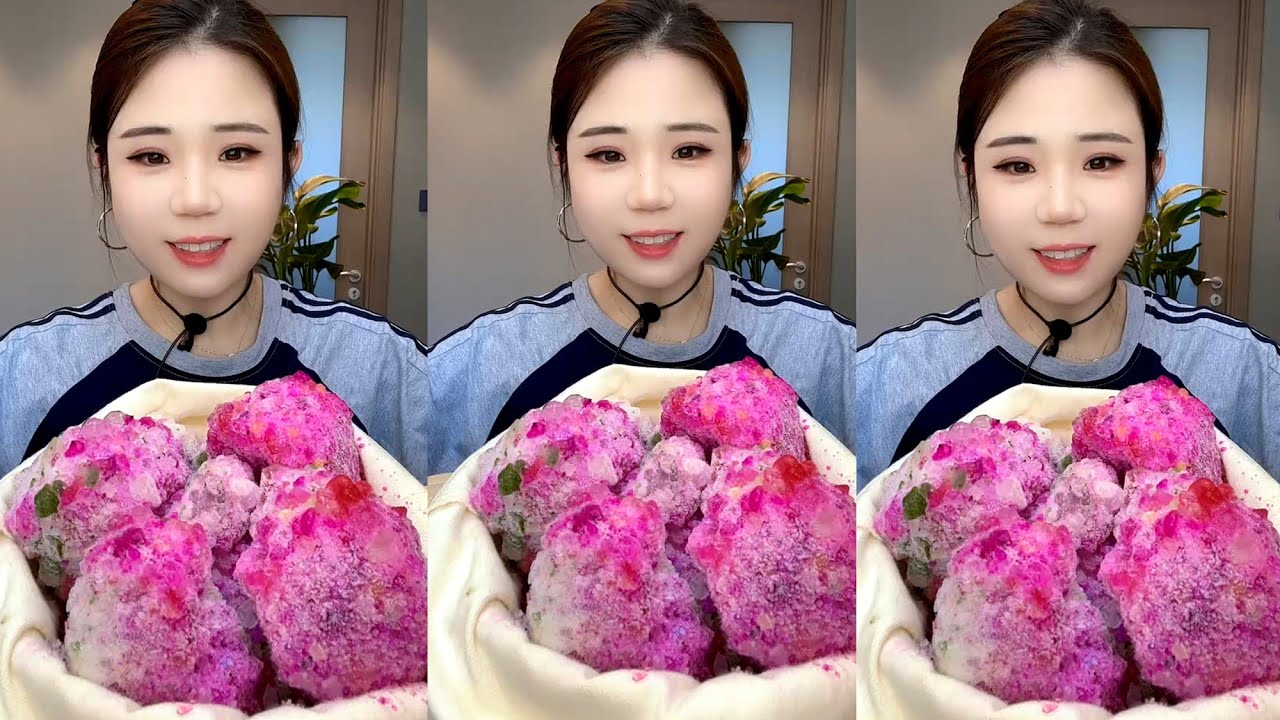 ASMR SHAVED ICE EATING YY ❄️