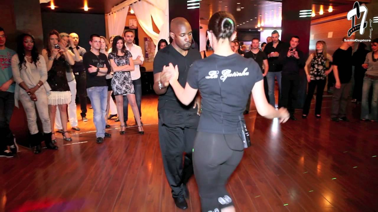 JOANNA & FABRICE CHEZ BACHATA PERFORM