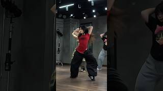 Instruction #dance #tiktok #demilovato