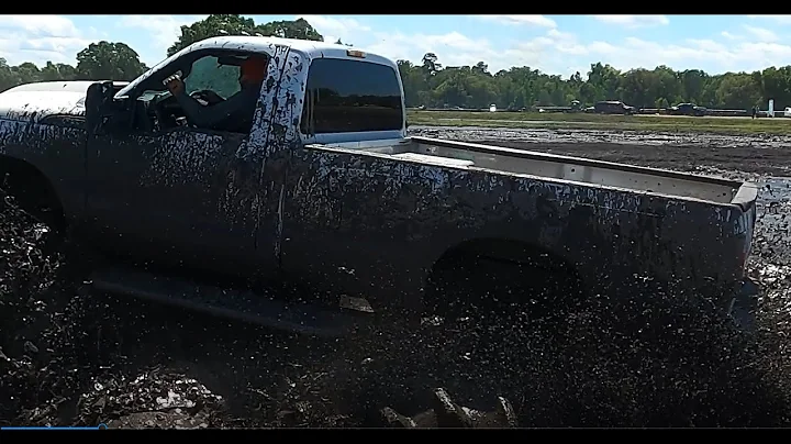 Alan Logan in Slow Motion Woodpecker Mudbog Spring...