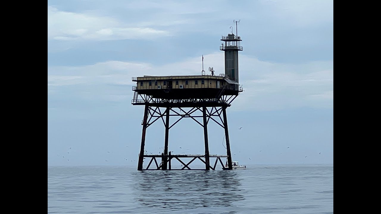 Frying pan Tower | 2022