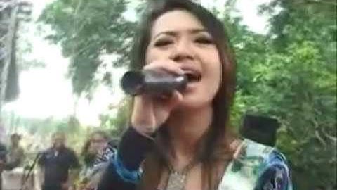 Oleh Oleh -- Monata Live In Misik 2014