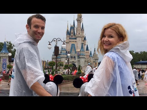 Evas runder Geburtstag bei Mickey Mouse, Elsa und Prince Charming I Vlog Die Imhofs