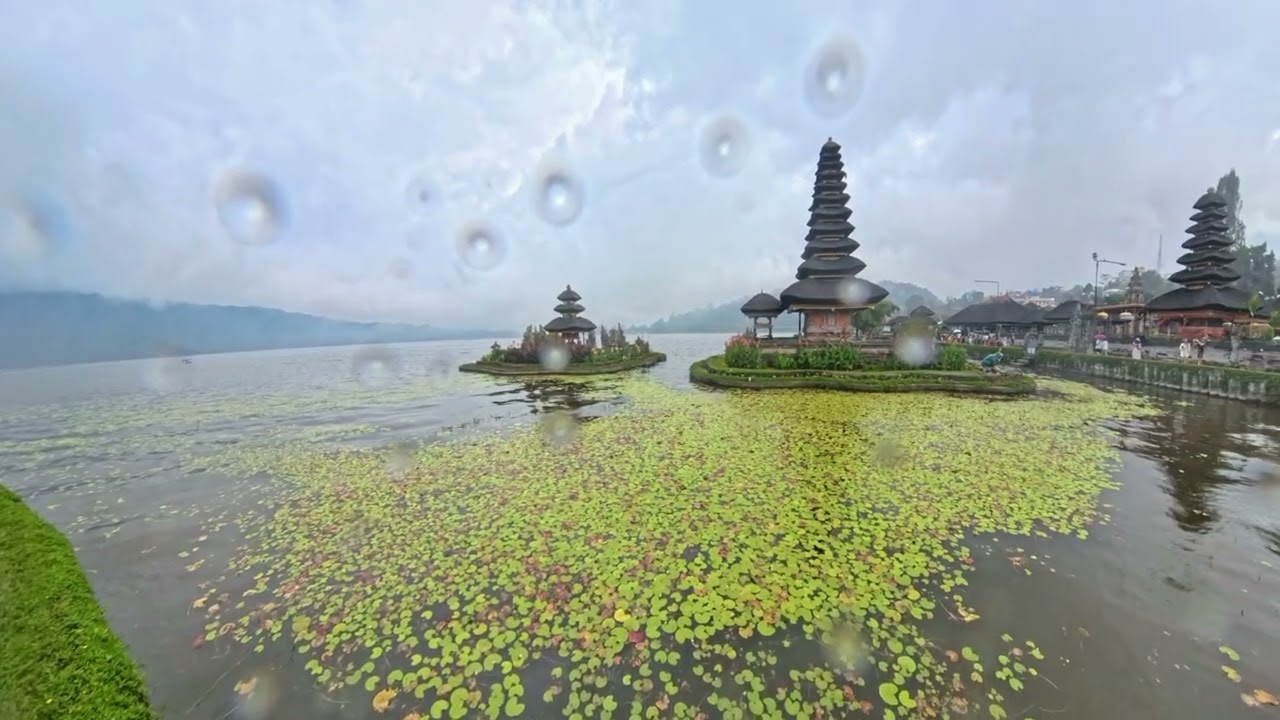 Ulan Danu Temple 360° View | Stunning Bali Lakeside Temple & Surroundings in 4K