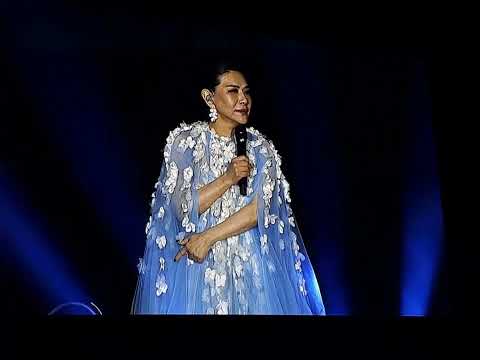 演唱会张清芳下台到处找女子合唱 張清芳【 这些日子以来  】+【 天天年轻  】LIVE🎙7.11.2026 LIVE《TimeLESS演唱會 花見 新加坡站 》