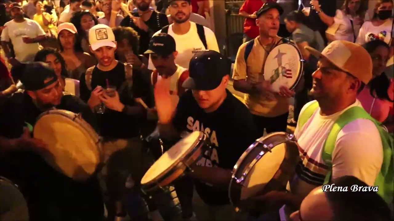 Plena Callejera - GabyLon Negrón #cultura #puertorico #live #3416