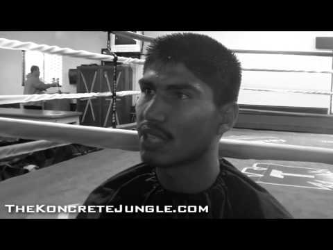 Mikey Garcia Photo 21