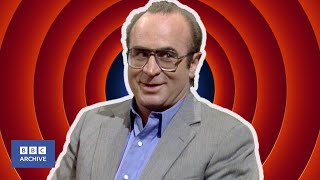 1989: BOB HOSKINS on stardom and ROGER RABBIT | Wogan | Classic Interviews | BBC Archive