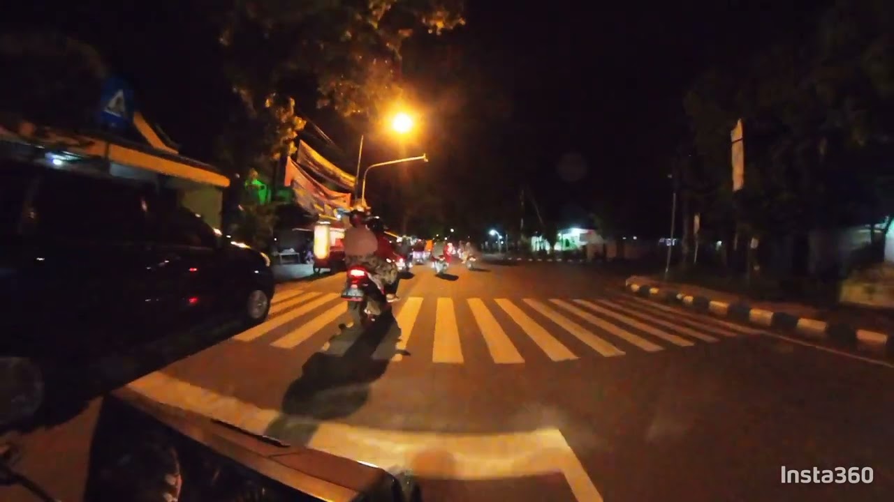 NGIKUTI ROMBONGAN TAKBIR KELILING DARI REJOSO NGANJUK