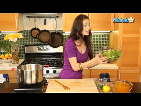 How To Make Vegan Asparagus Soup-11-08-2015