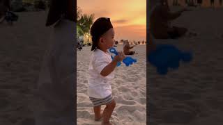 Pasir Putih di Ancol Beach Pool #pantai #ancolbeach #ancol #mainpasir #bayilucu