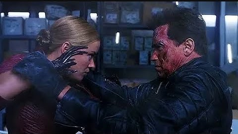 T-850 vs T-X (Bathroom Fight) | Terminator 3| HD 