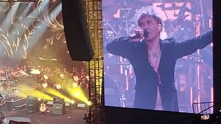 Kaka Slank Nyanyi Lagu Zakia Konser 50 Tahun  GodBless