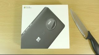 Microsoft Lumia 950 XL - Unboxing & First Look!