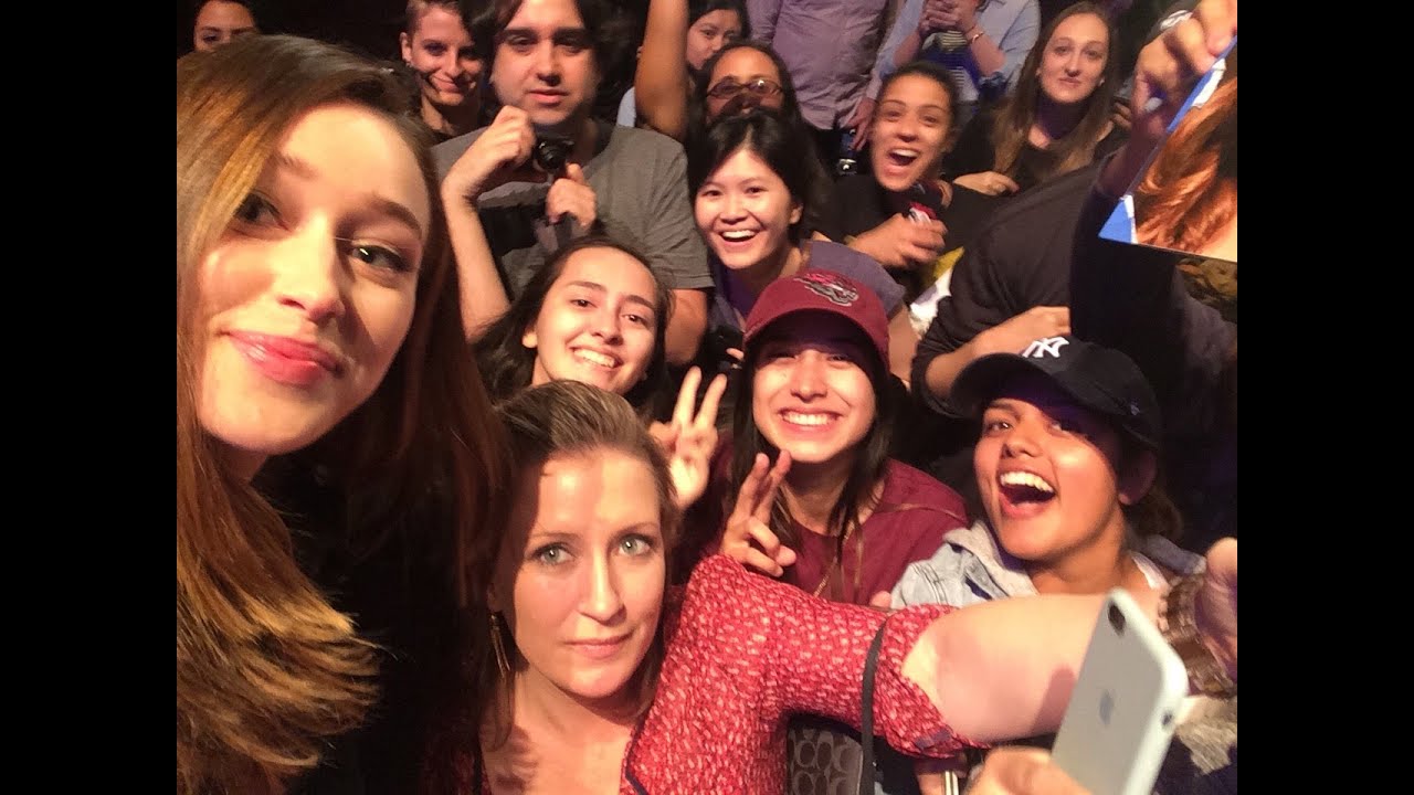 Meeting Alycia Debnam-Carey