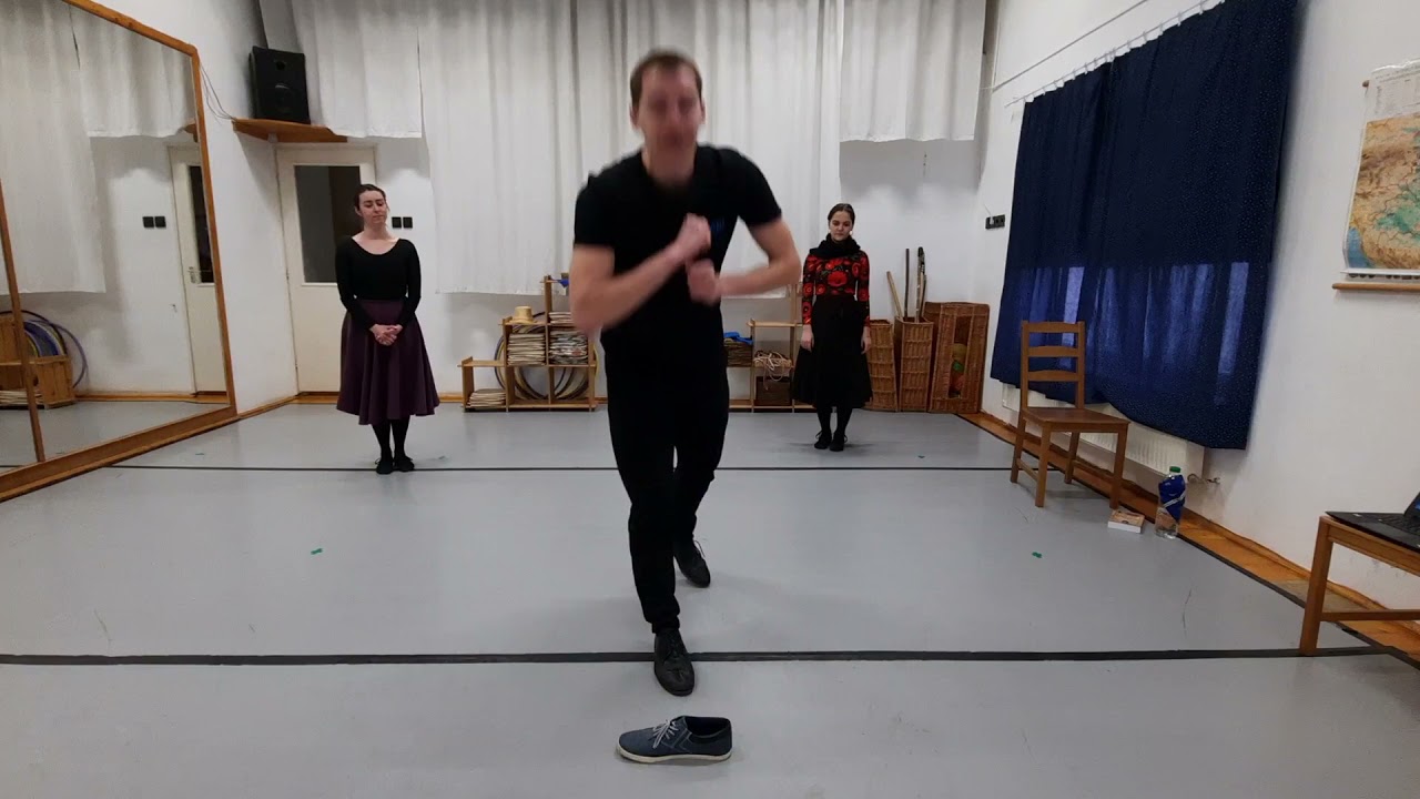 Ritmusvisszhang, Egyedem-begyedem, Tánc eszközökkel