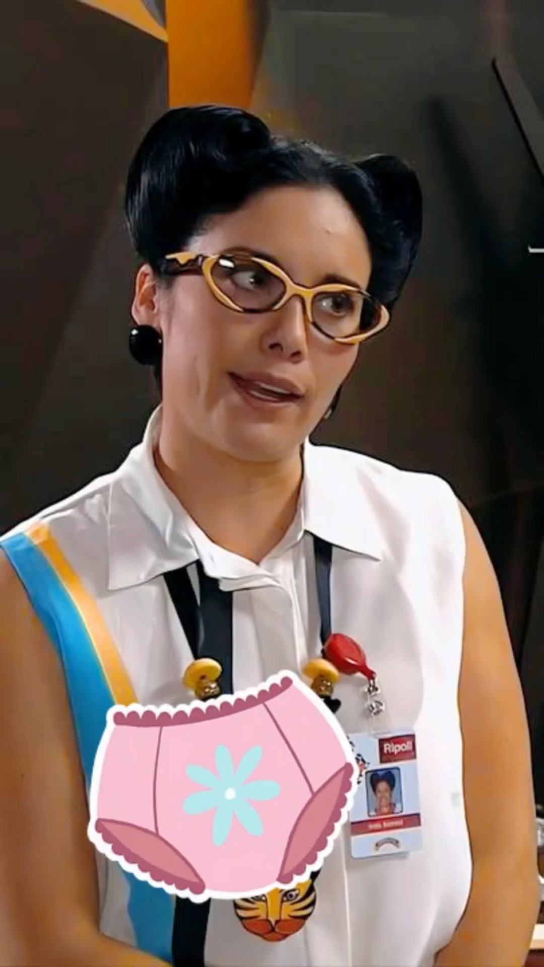 Mis calzones de abuelita ?? #hastaelfindelmundo #tlnovelas