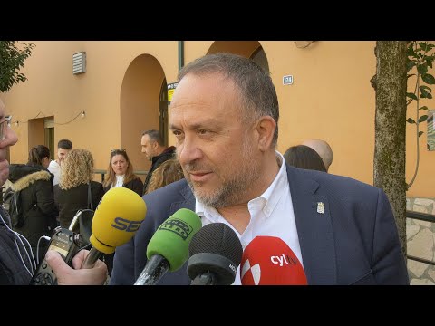 Courel: "La licitación del acceso a Peñalba saldrán más pronto que tarde, pido paciencia"